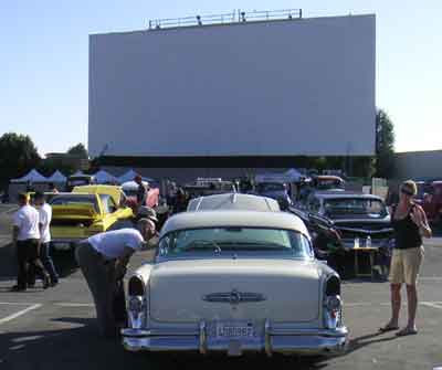 SkyView Drive In Santa Cruz